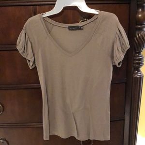 Short sleeve cotton. Fits tts. Great condition